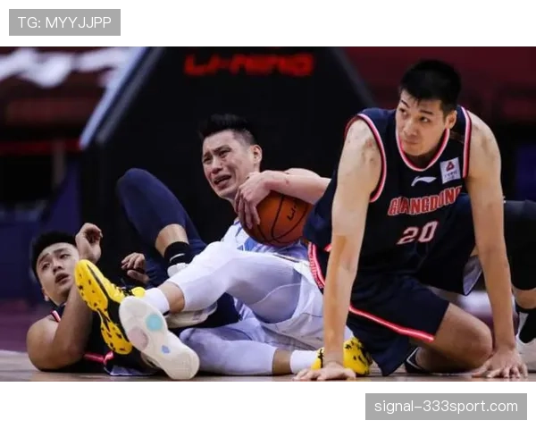 从NBA到CBA，篮球中的“视频回放判罚规则”到底是怎么用的？